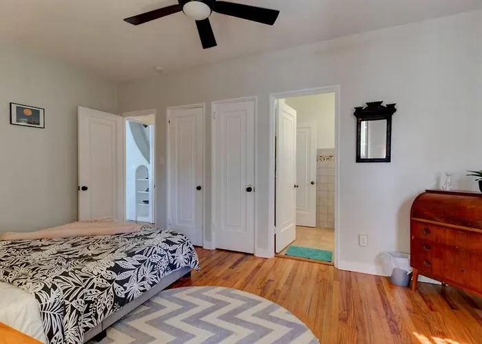 Spanish Beach Bungalow Mainhouse